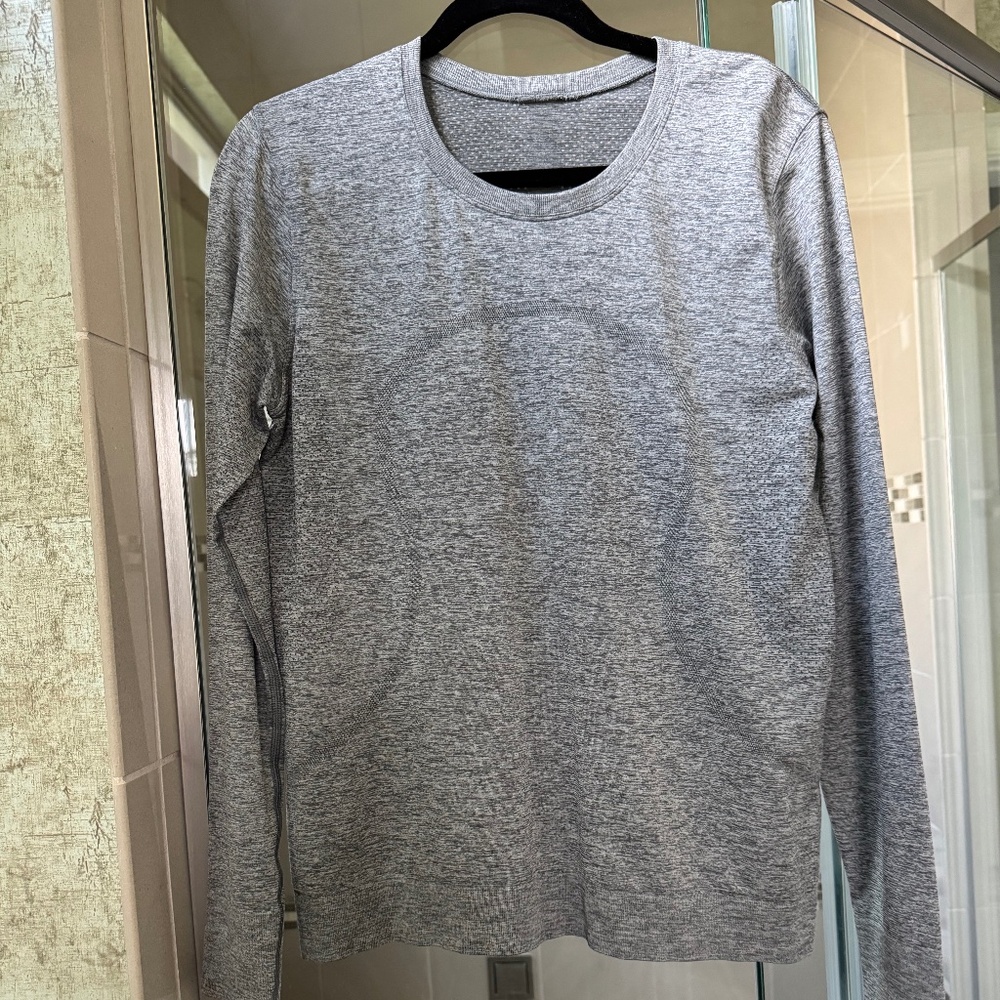 Lululemon Swiftly Relaxed Long-Sleeve Shirt Hip Length-grey heather-size 8